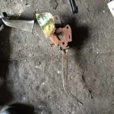 1977 CAMARO TRANSMISSION SHIFT ASSEMBLY