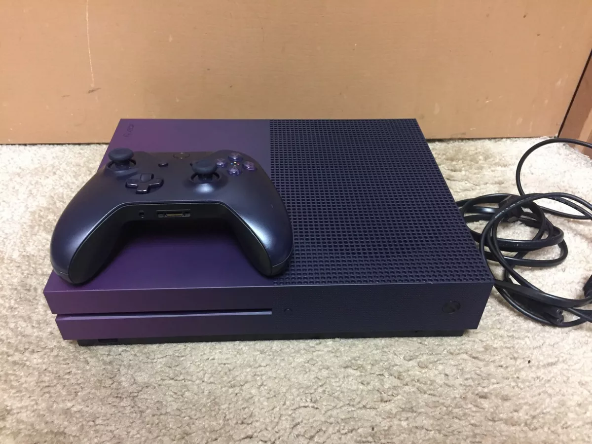 Microsoft Xbox One S 1TB Fortnite Battle Royale Special Edition