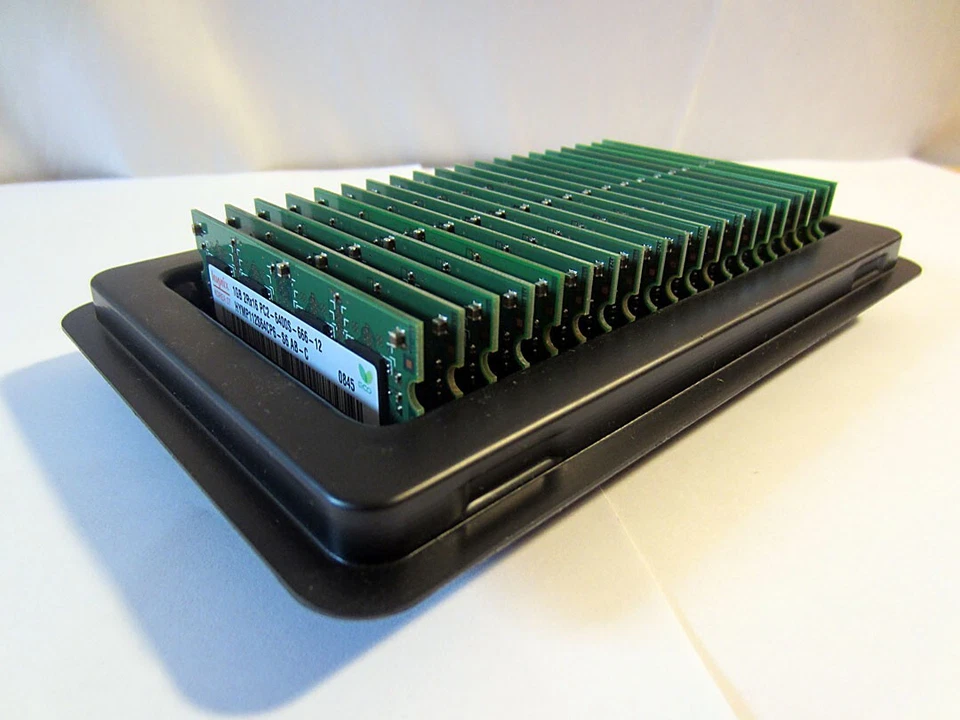 4gb Micron Laptop Memory 2x2GB 1600MHz 204pin 1.5v 1Rx8 PC3-12800S-11-11-B2 RAM - Image 4 of 4