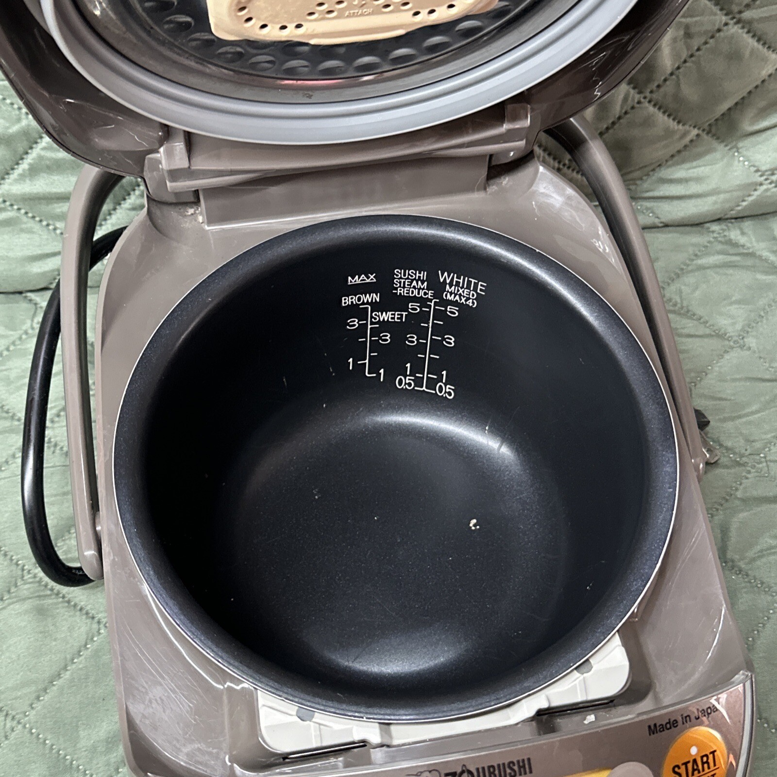 Zojirushi Rice Cooker NPNVC10 Stainless Brown 5 Cups Clean 3 Pressure