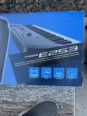 Yamaha E253 キーボード ヤマハ | PSR-E253 - ポータブルキーボード - 概要