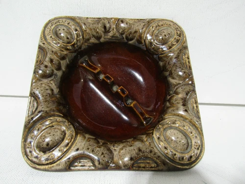 Vintage Haeger # 2043 Ashtray