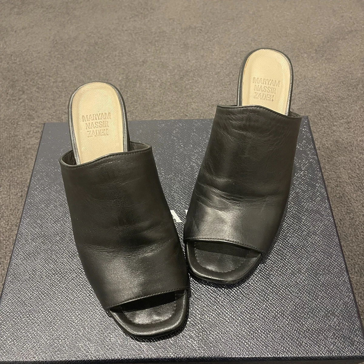 MARYAM NASSIR ZADEH mules black classic block heel leather 7