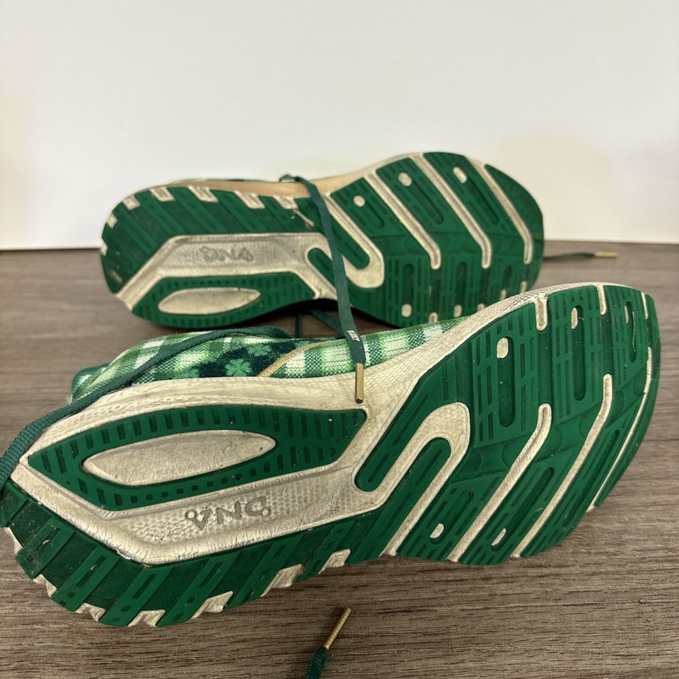 Brooks Shoes Launch 10 Men 10.5 Run Lucky Clover Green Road Running