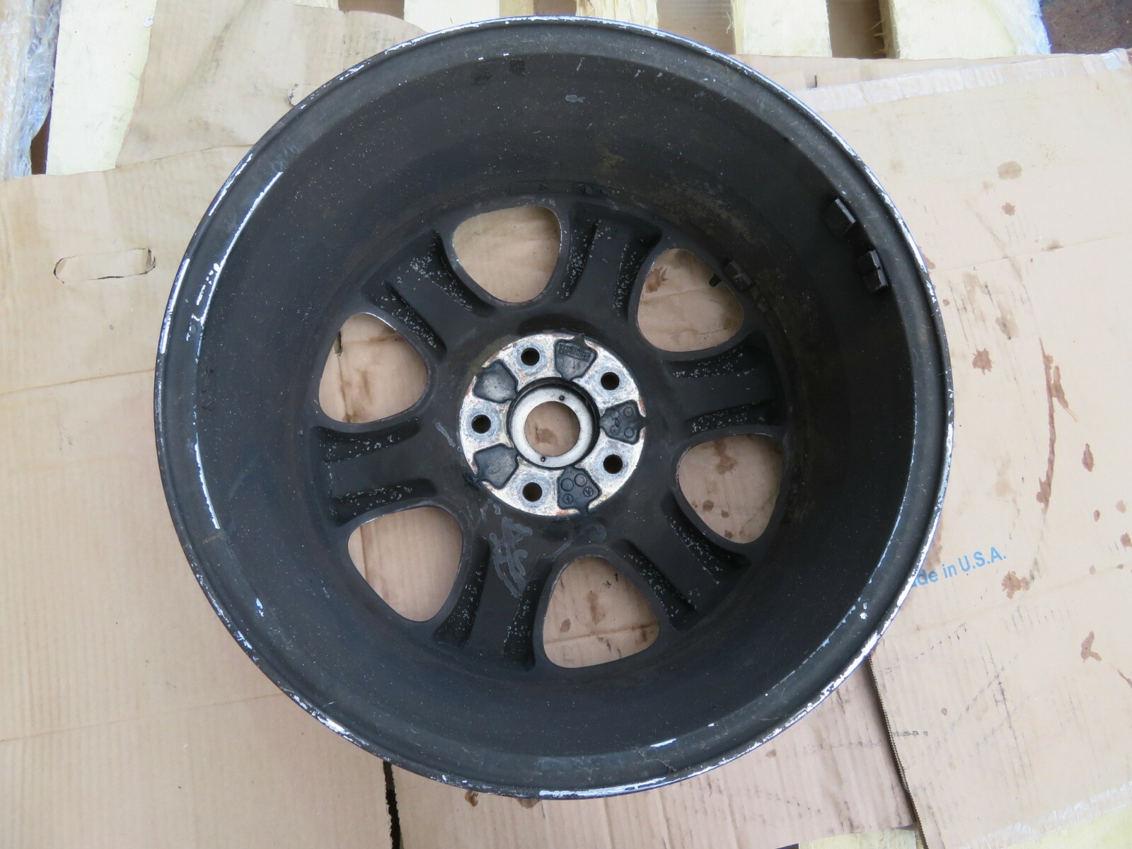 1998 - 2004 BENTLEY ARNAGE RIM WHEEL 8JX18 6 SPOKE CHROME OEM