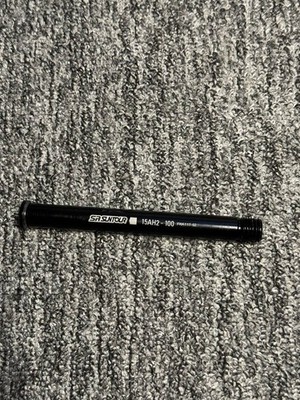 SR Suntour Steckachse Ø15 mm schwarz 100mm FKA117-02 XCM Serie 15AH2-100