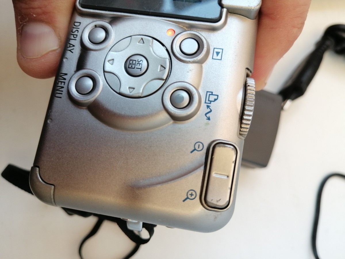 Canon PowerShot S60 デジタルカメラ 中古美品 Canon PowerShot S60 デジタルカメラ 中古美品 Canon PowerShot