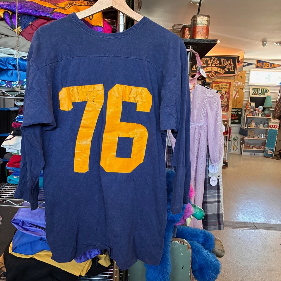 1970s Vintage CHAMPION BLUE BAR Long Sleeve T-shirt Pickell 76 Football Jersey Foto 4 de 4
