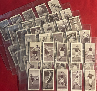 1938 CHURCHMAN ASSOCIATION FOOTBALLERS W/STANLEY MATTHEWS F/50 CARD SET EX NRMNT
