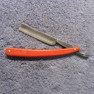 Straight Razor:  Case Red Imp  No. 133