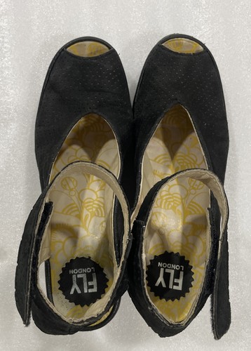 Fly London Wedge Comfort Slide Size 41 Open Toe Ankle Strap Black EUC - Picture 5 of 10