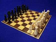 Vintage ANRI E.S. Lowe King Arthur Renaissance Medieval  Chess Set 4 in.  King