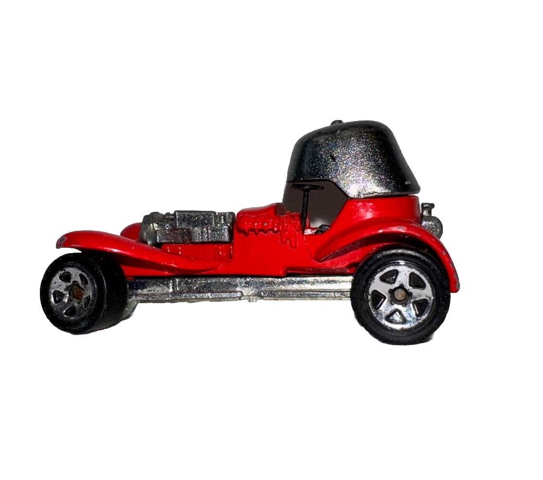 Vintage 1969 Hot Wheels Red Baron Car Rat Rod Roadster Helmet