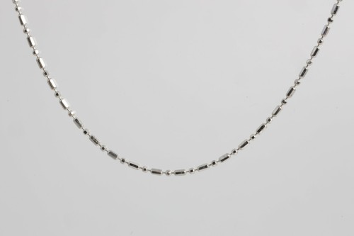 18'' 18k White Gold Bead Chain (4.8g 