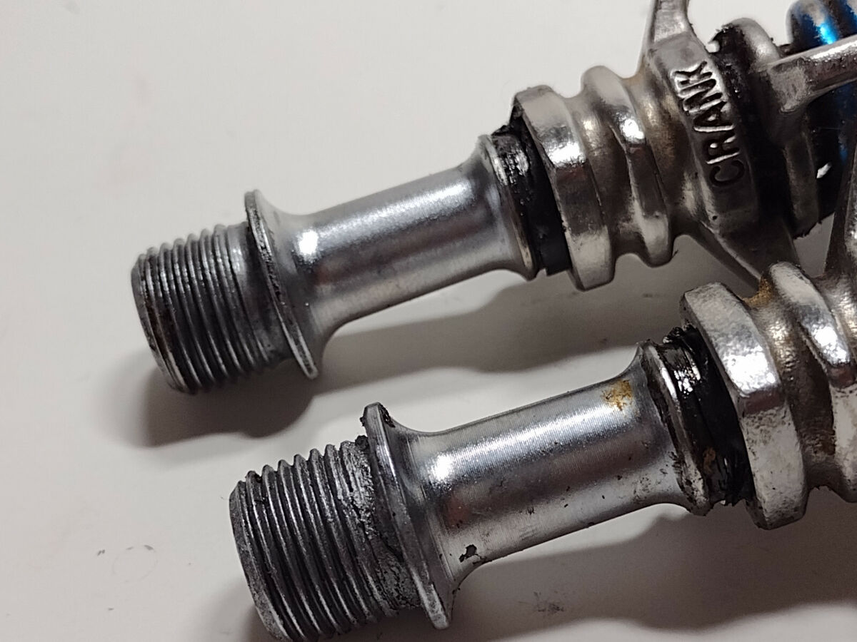 Crank Brothers Blue Egg Beater SL Clipless Pedals Okay