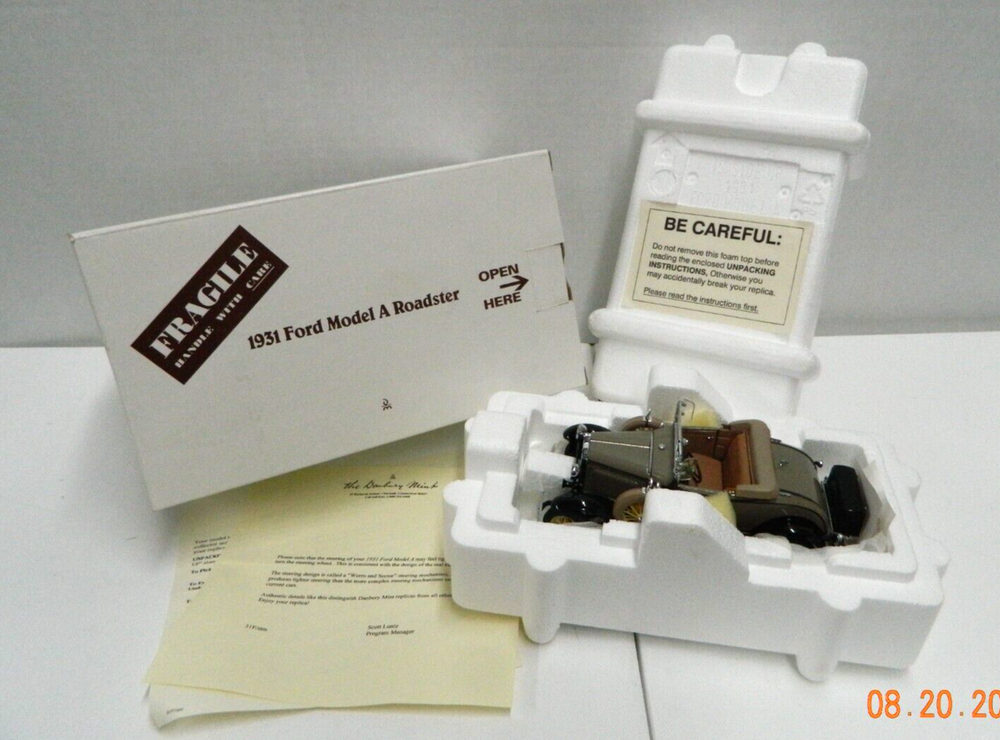 Danbury Mint 1931 Ford Model A Roadster 1:24 Diecast Car   NIB #32