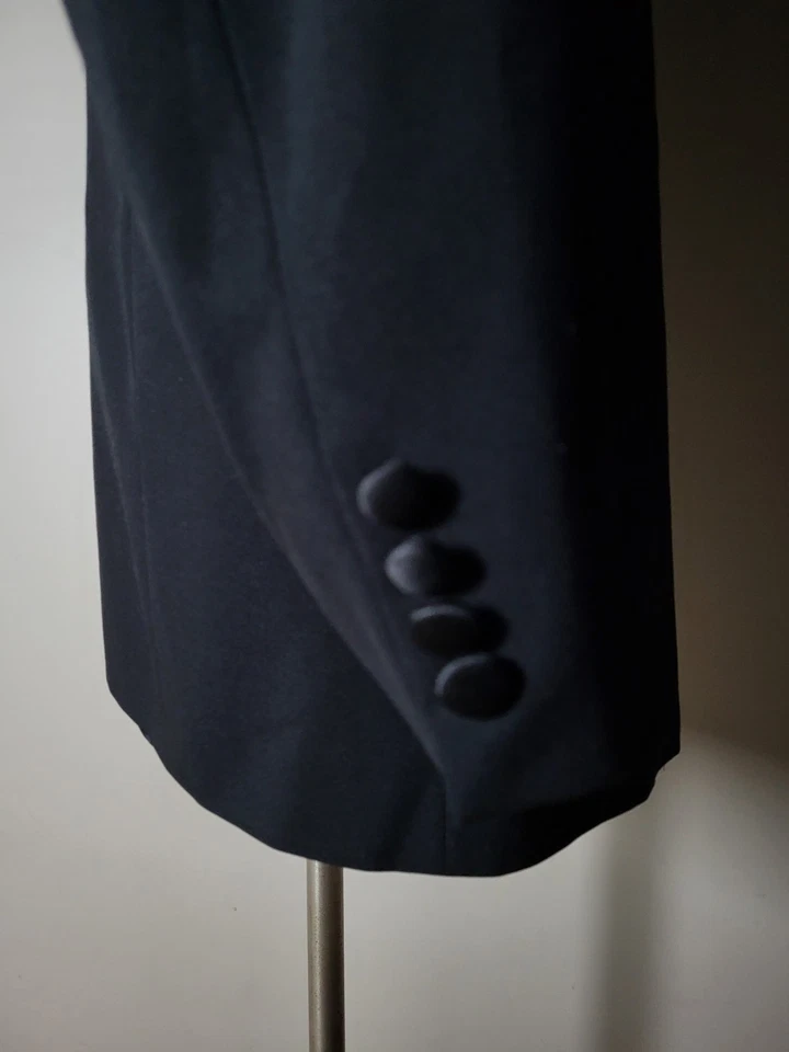 Vintage Hickey Freeman 48L Black Tuxedo Coat Peak Lapel Wool Blazer Jacket - Image 3 of 4