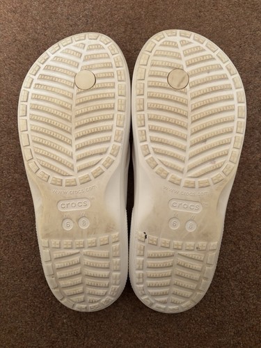 Excellent Condition Unisex White CROC flip Flops Men’s 6, Ladies 8. Hardly Worn - Bild 3 von 4