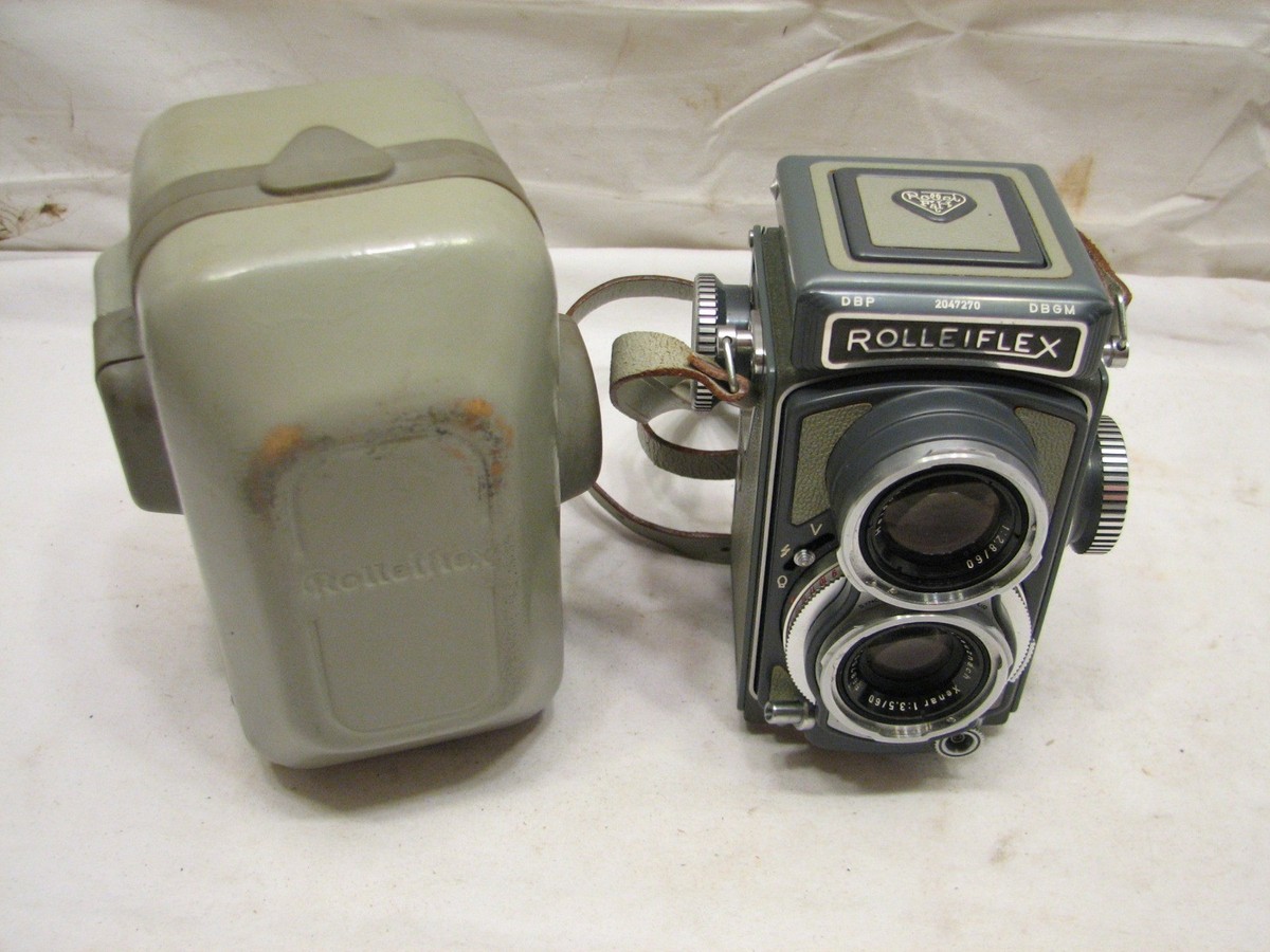 Vintage Baby Rolleiflex K5 TLR Camera w/Case Schneider Xenar Lens