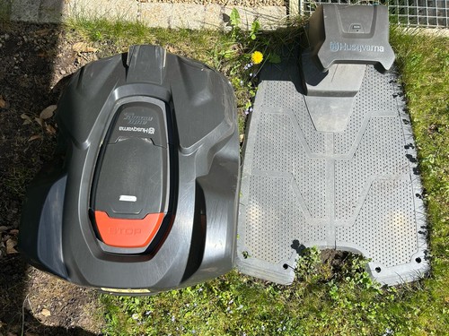 Husqvarna Automower 330X 430X Mähroboter Akku STOP-Taste Kunststoff Schwarz Rot