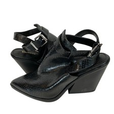 Express Black Snakeskin Type Embossed Pointed Toe Slingback Block Heel Booties 6