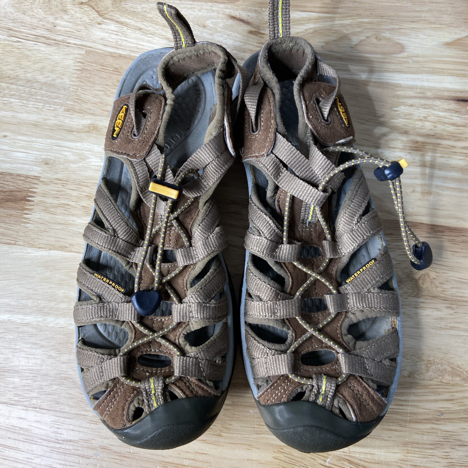 Keen Whisper sandali scarpe donna taglia 7? Slip On Marrone Escursionismo Esterno