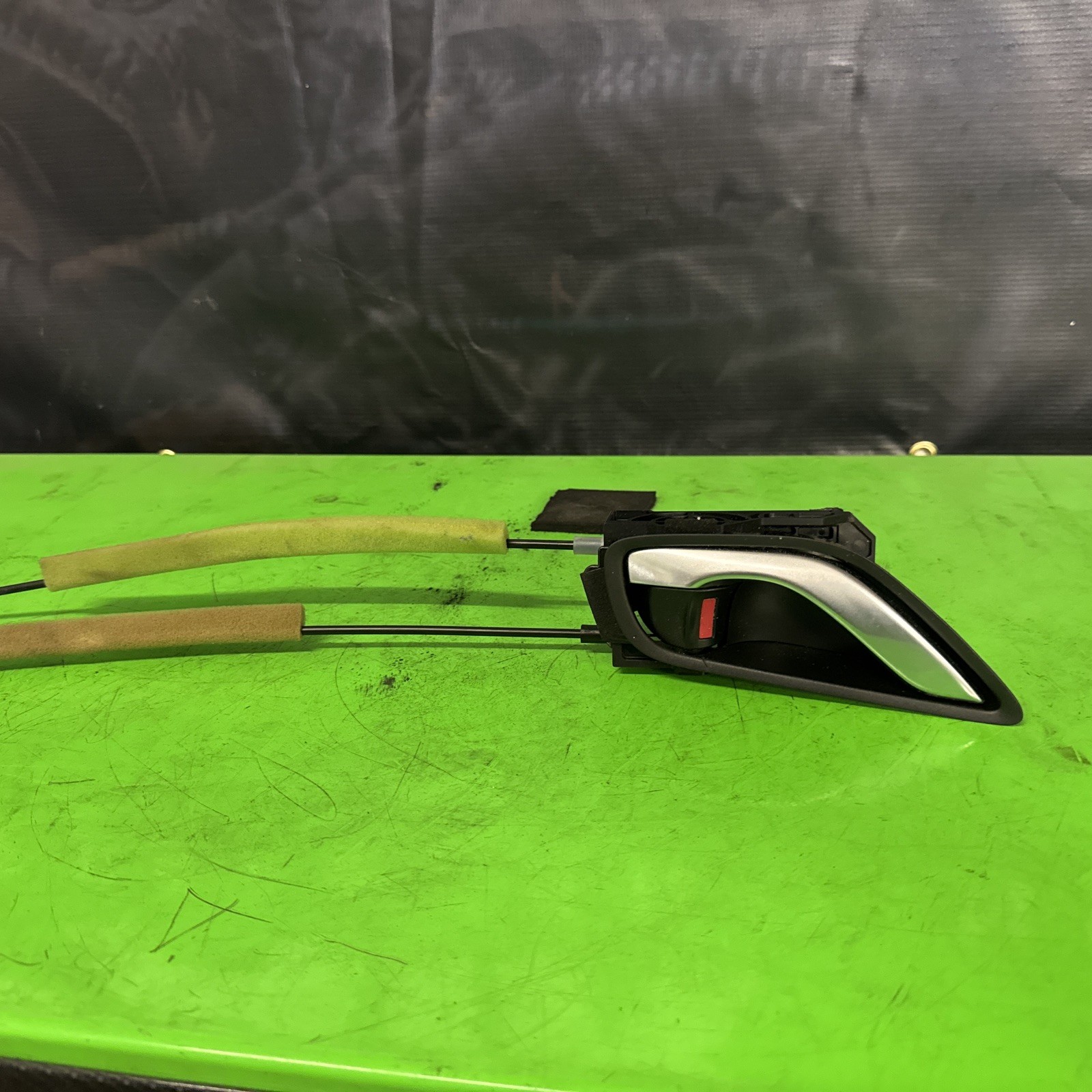 2014-2017 MAZDA 6 PASSENGER/RIGHT SIDE INTERIOR DOOR HANDLE OEM