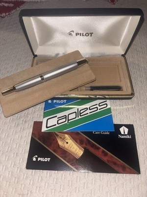 Pilot Namiki Vanishing Point (Chrome) Fountain Pen, NEW, 14K 585 Nib