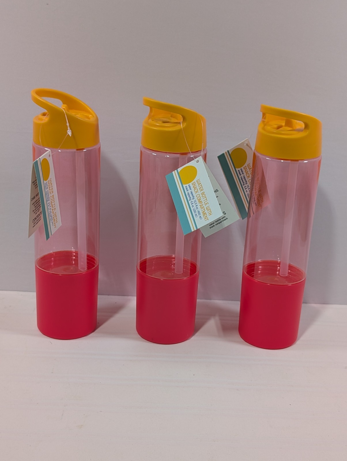 S With Snack Compartment Base Yellow & Pink (13.5 Fl Oz)