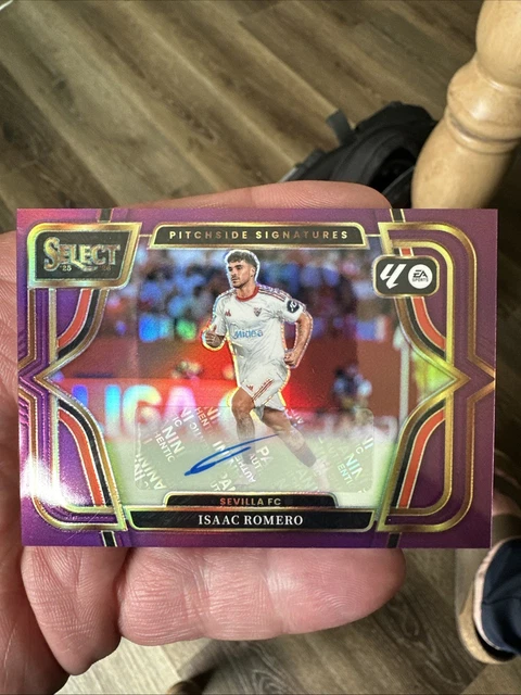 ISAAC ROMERO 2025-26 SELECT LA LIGA PITCHSIDE SIGNATURES Purple AUTO /49