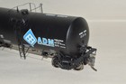 HO scale Intermountain ADM Corn Syrup 19,600 gallon tank car train MW KD's — photo 2
