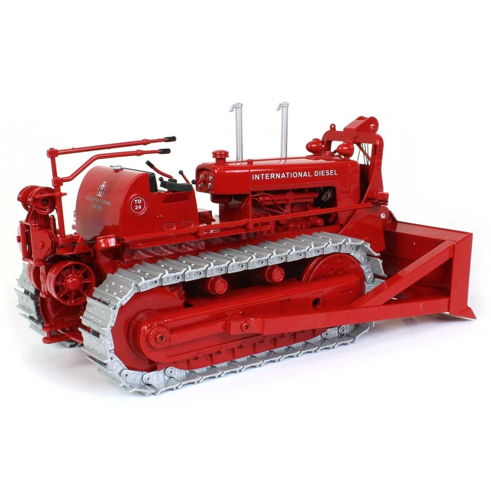Spec Cast 1/25 International Harvester TD-24 Crawler with Cable Blade ZJD1844 - Image 3 of 4
