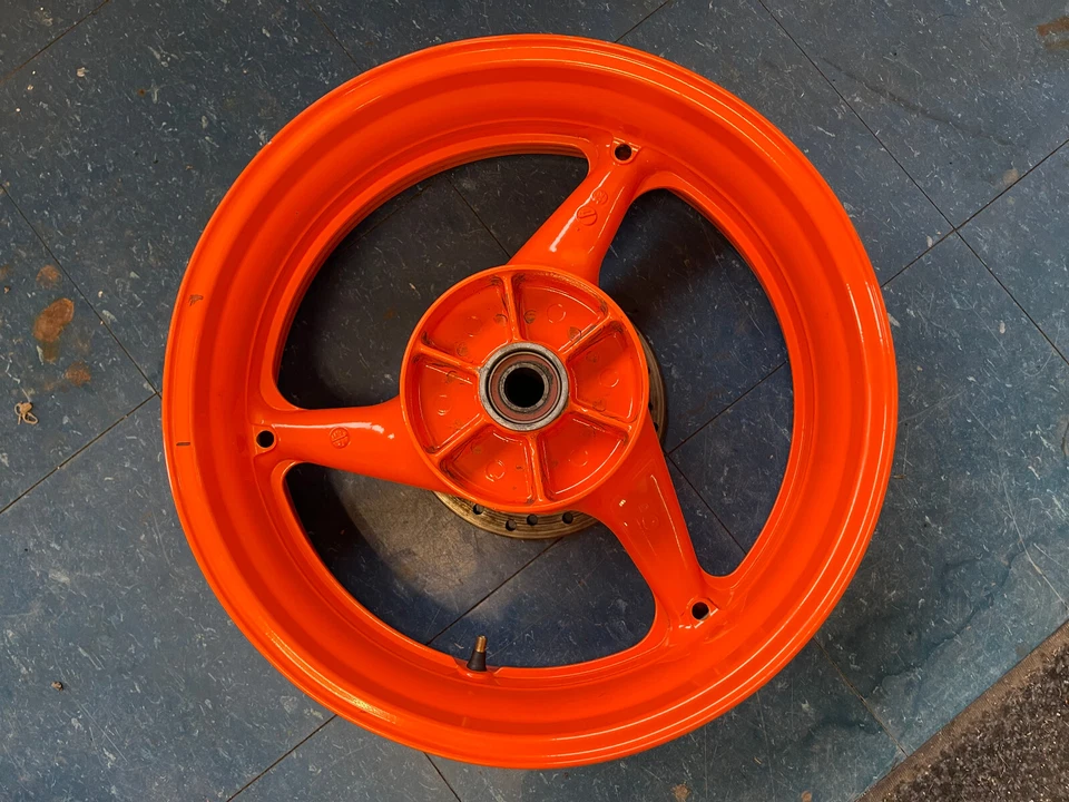 Задний обод колеса Honda CBR954RR CBR 954rr 2002 2003 - Изображение 3 из 4