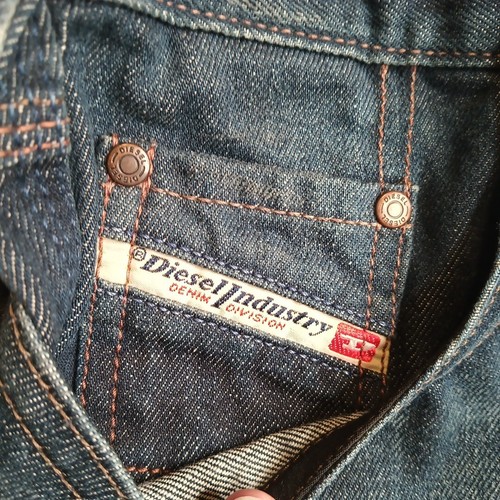 Rare Warner Bros Label Diesel Industry 27 x 34 Italy Made Jeans Med Wash Prop - Picture 11 of 11