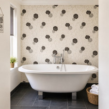 White Oval Freestanding Bath.