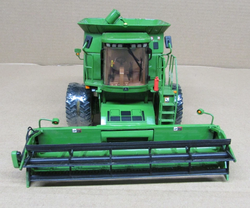 John Deere 9750 STS Combine Series II Precision #1 With Box Excellent - Image 4 of 4