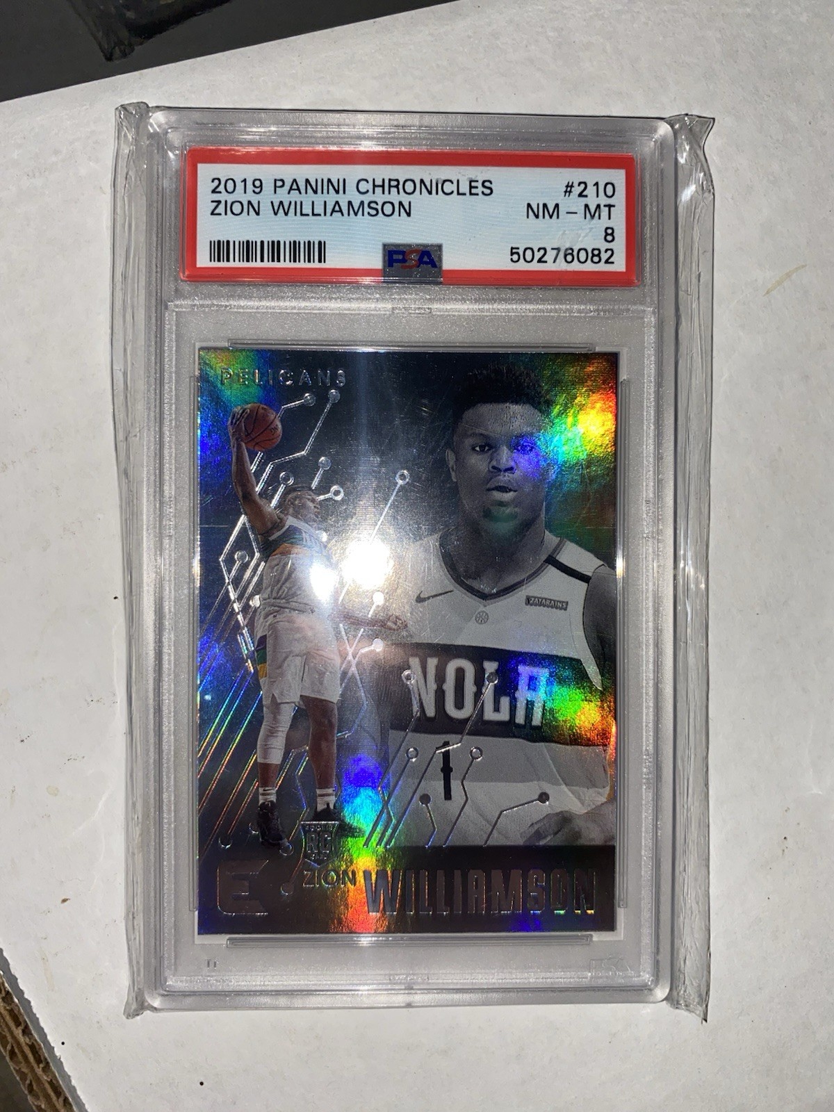 2019-20 Panini Chronicles - Essentials Zion Williamson #210 (RC)