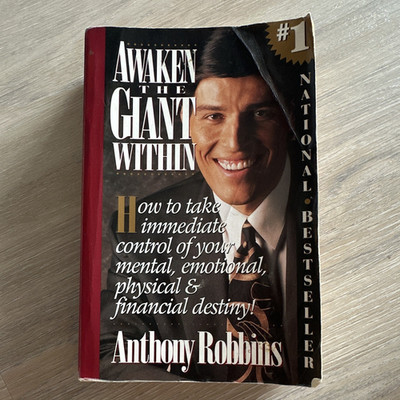 Tony Robbins Awaken the Giant Within 1992 Trade Paperback Free Press Self-Help