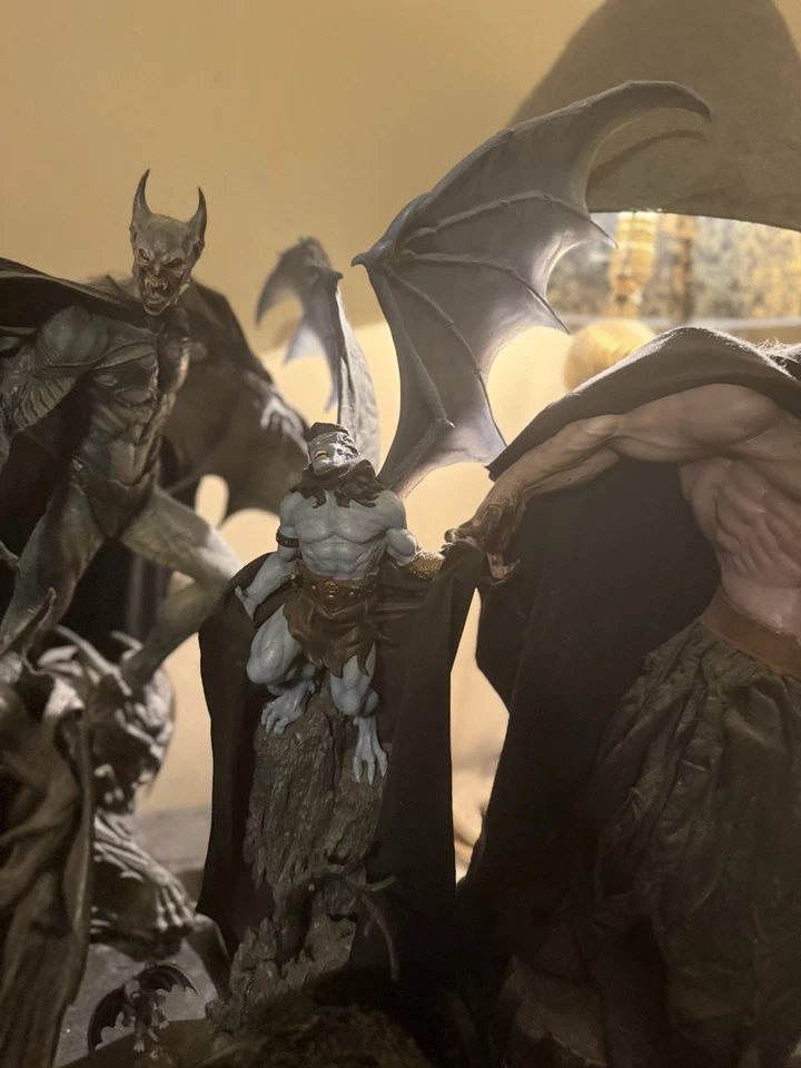 AGOTADO RARO Estatua de Gárgolas Goliat de Bowen Foto 3 de 4