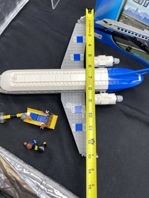 LEGO City 3181 Passenger Plane Airplane Jet w 3 Minifigures Tow Vehicle Book 2