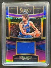 2018-19 Select Robin Lopez Throwback Memorabilia Jersey Purple Prizms #44/99