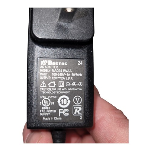 cisco linksys e3000 Wireless-N Router Dual-Band 802.11a/b/g/n 6 Internal antenna - Picture 6 of 8