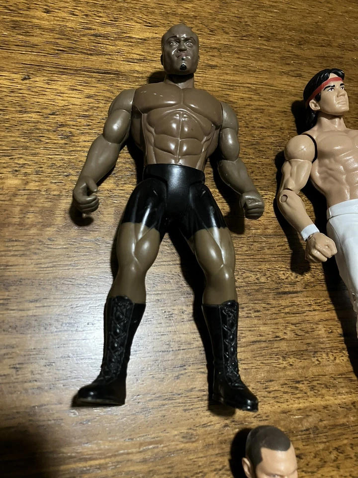 Lote de 5 figuras de acción sueltas de lucha libre WWE Mattel Jakks 2005, 2011, 2017 Foto 4 de 4