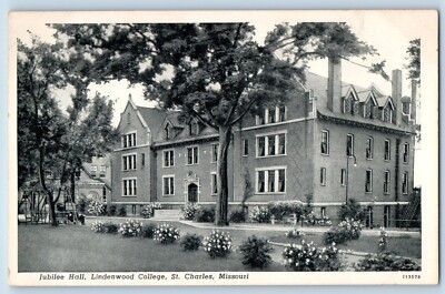 St. Charles Missouri MO Postcard Jubilee Hall Lindenwood College Building Scene