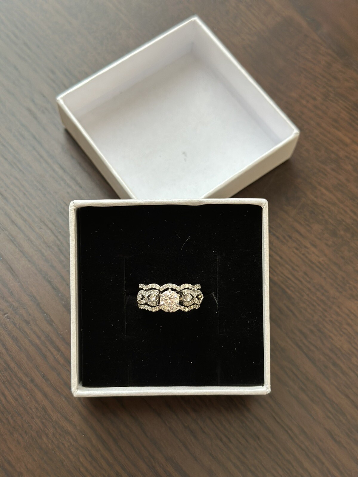 Solitaire Wedding Ring - image 4