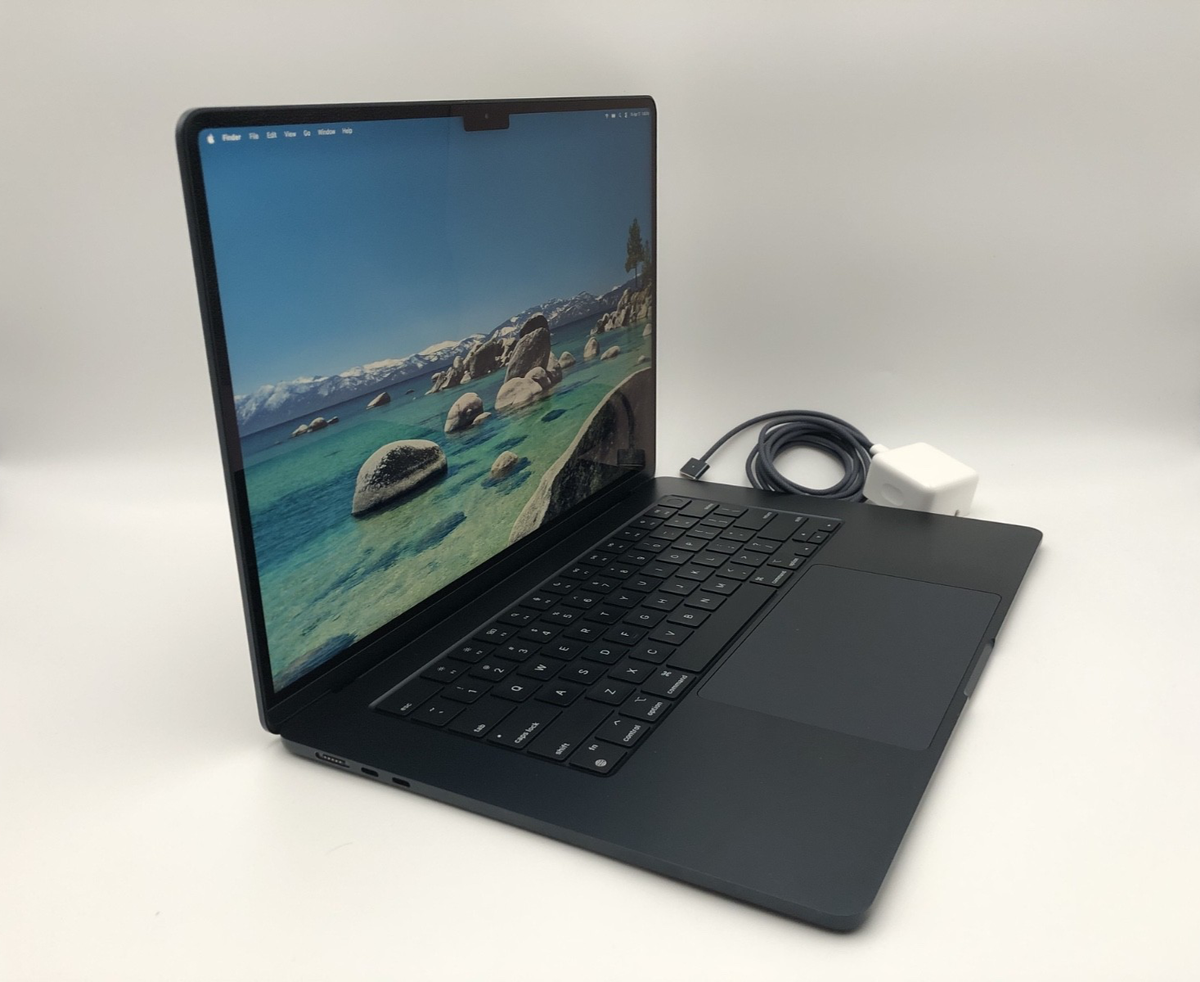Apple MacBook Air 2023 15