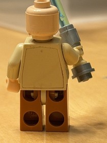 Lego 7257 Ultimate Lightsaber Duel light up minifigures, one working