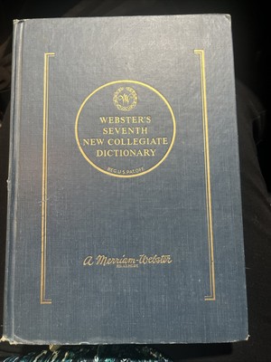 Webster s Seventh New Collegiate Dictionary Illustrated Linen Hard Cover Index
