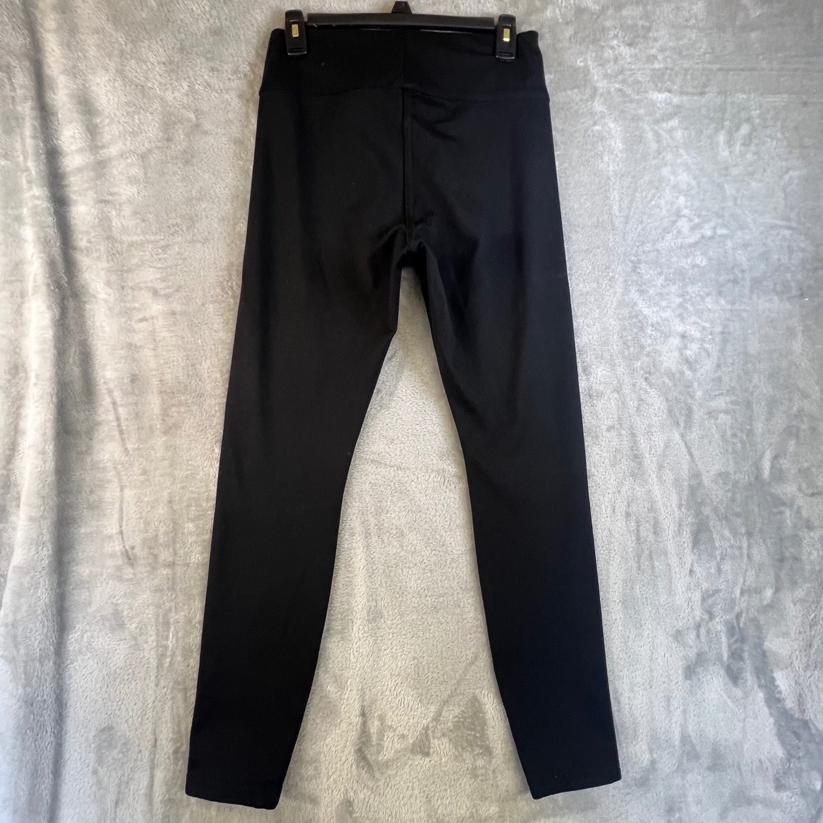 HUE Black Leggings Basic Comfortable Stretch Wais… - image 6