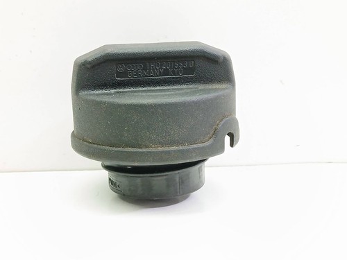 Audi A4 S4 B5 8D 2000 Einfülldeckel für den Kraftstofftank Diesel UST131559